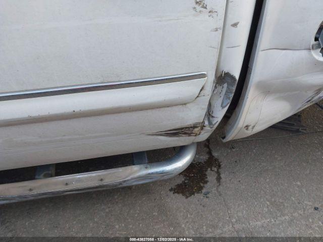 Chevrolet Silverado 1500 Lt Image 13