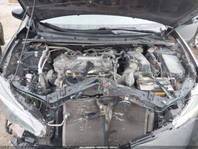 Toyota Corolla Le Image 3