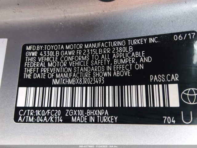 Toyota C-HR Xle Image 13