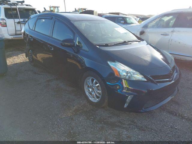  Salvage Toyota Prius v