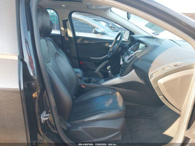 Ford Focus Se Image 11