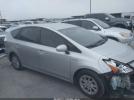 Toyota Prius v Two Image 12