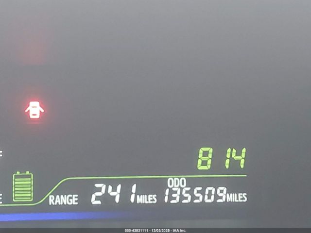 Toyota Prius v Two Image 7