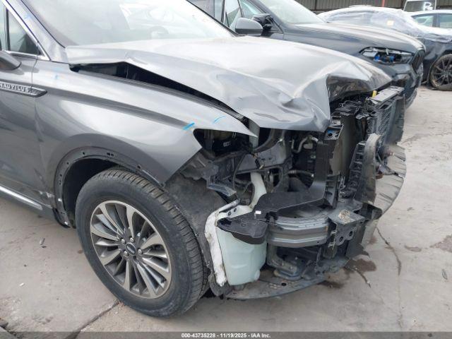 Lincoln Nautilus Reserve Image 14