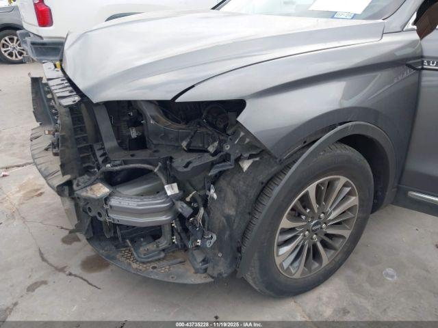 Lincoln Nautilus Reserve Image 13