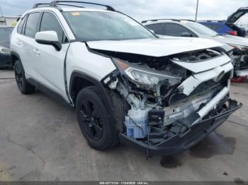  Salvage Toyota RAV4