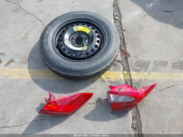 Hyundai TUCSON Se Plus Image 10