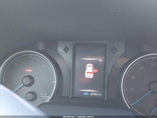 Toyota Venza Le Image 2