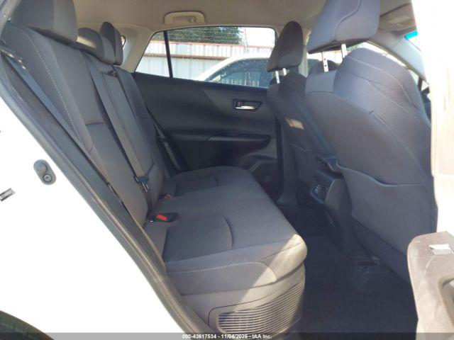 Toyota Venza Le Image 15