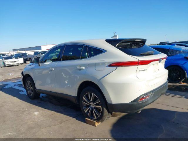 Toyota Venza Le Image 10