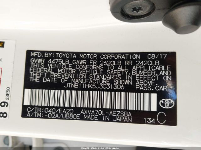 Toyota Camry Se Image 19