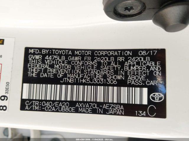 Toyota Camry Se Image 19
