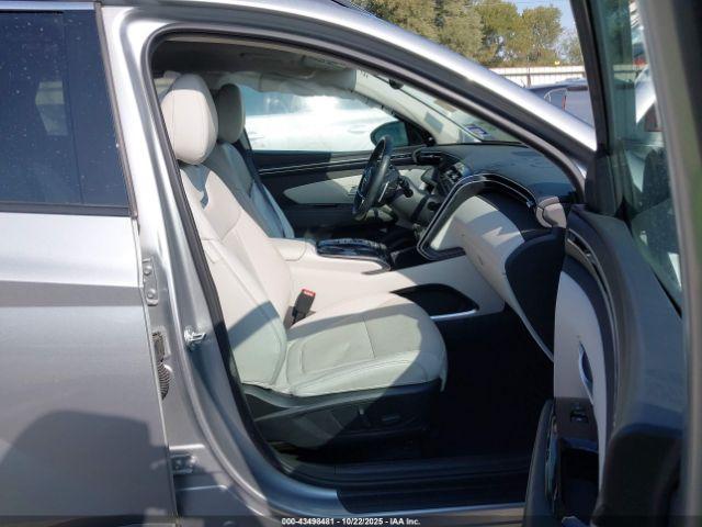 Hyundai TUCSON Limited Image 9