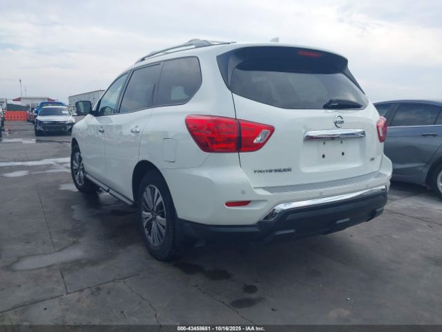 Nissan Pathfinder Sv 2wd Image 3