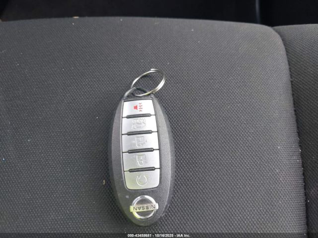 Nissan Pathfinder Sv 2wd Image 14