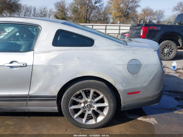 Ford Mustang Image 11