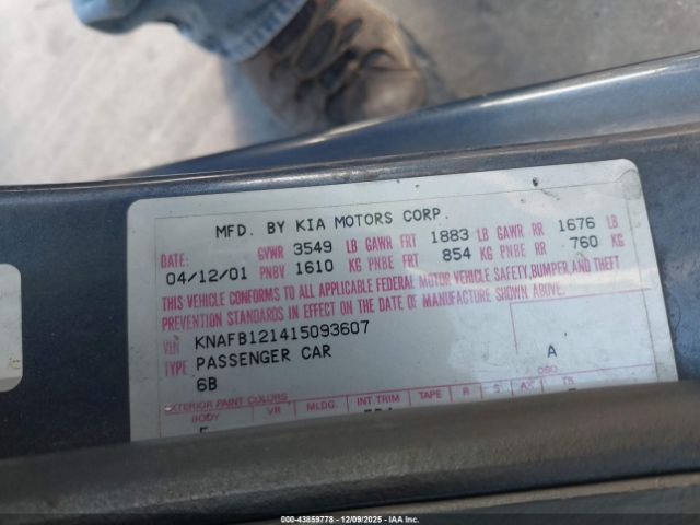 Kia Sephia Ls Image 10