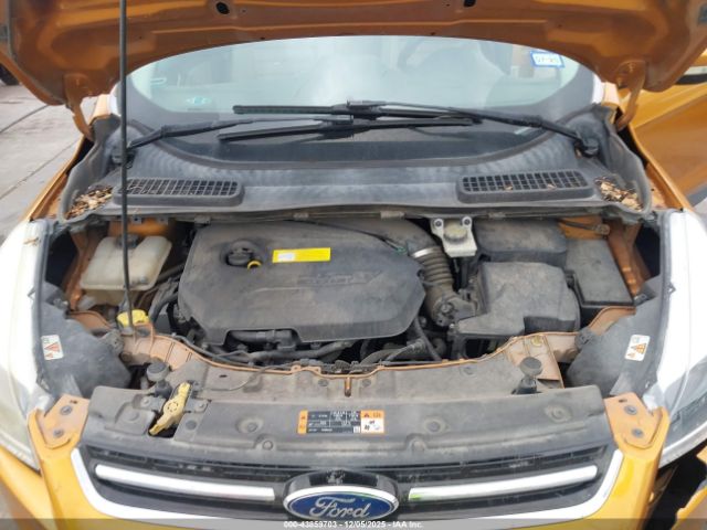 Ford Escape Titanium Image 8