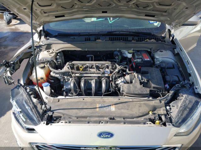 Ford Fusion S Image 13