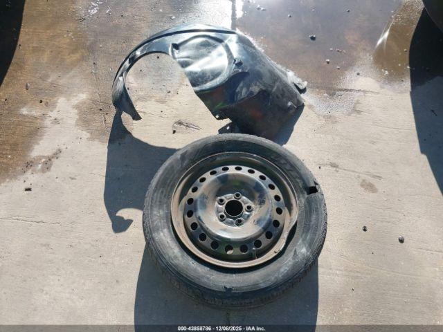 Ford Fusion S Image 19