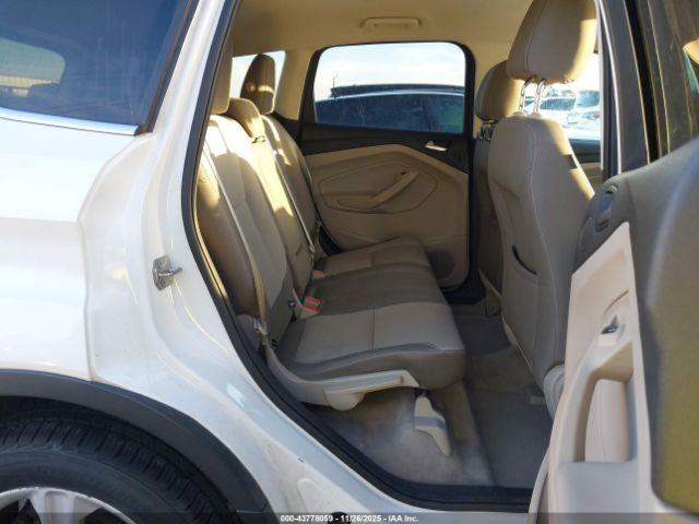 Ford Escape Se Image 16