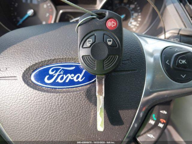 Ford Escape Se Image 8