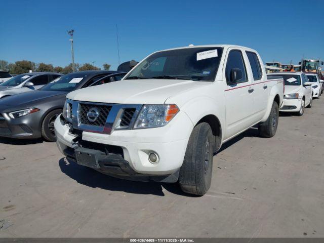Nissan Frontier Desert Runner Image 10