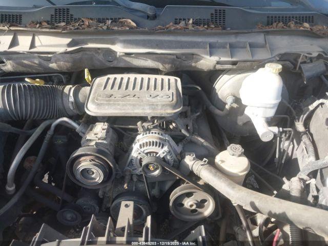 Dodge Ram 1500 St Image 7