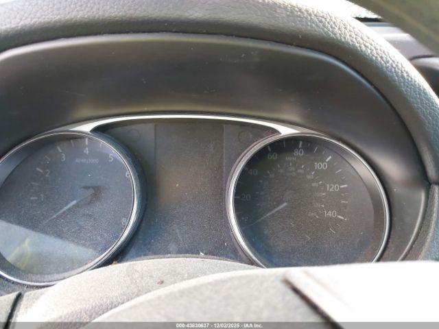 Nissan Rogue Image 9