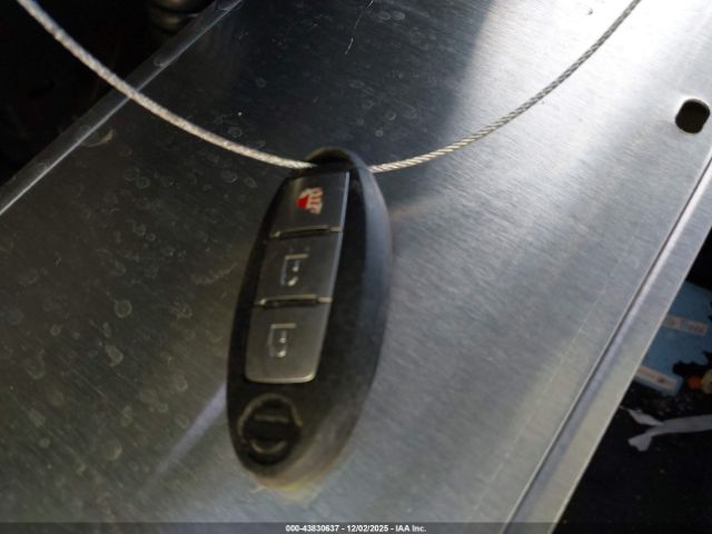 Nissan Rogue Image 4