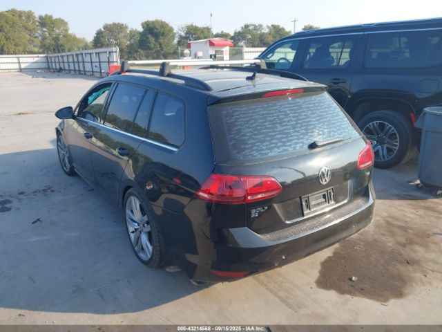 Volkswagen Golf Tsi Se 4-door Image 4