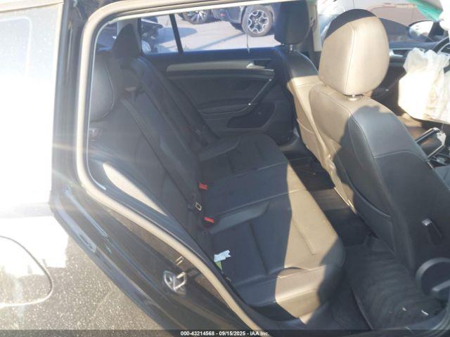 Volkswagen Golf Tsi Se 4-door Image 17