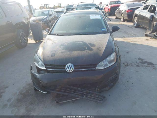 Volkswagen Golf Tsi Se 4-door Image 10