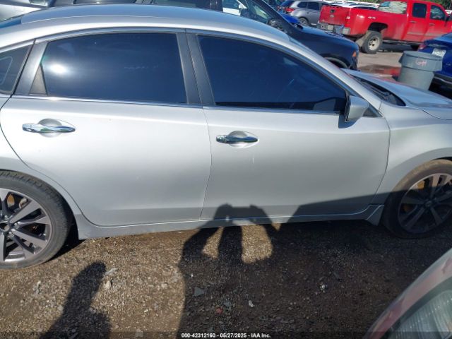 Nissan Altima 2.5 Sr Image 15