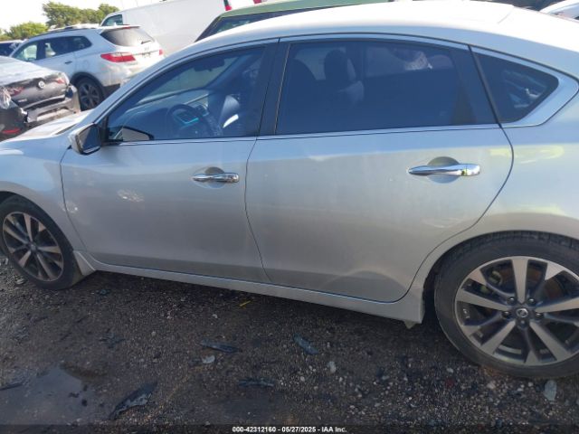 Nissan Altima 2.5 Sr Image 7