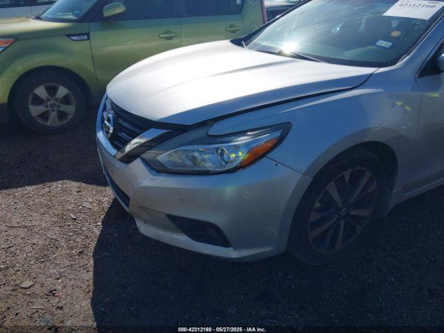 Nissan Altima 2.5 Sr Image 10