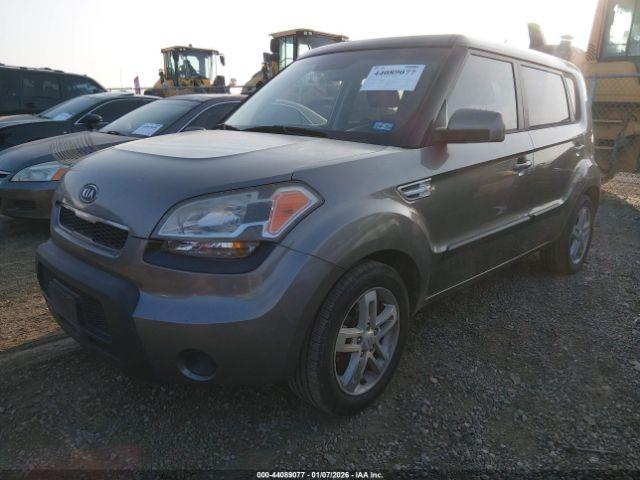 Kia Soul + Image 3