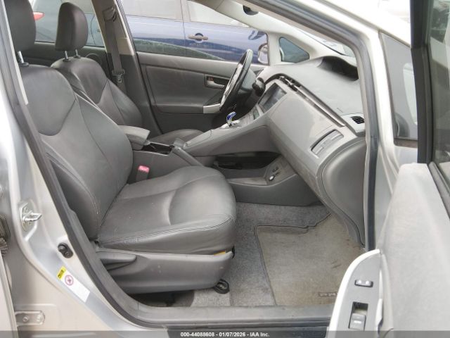 Toyota Prius Iv Image 10