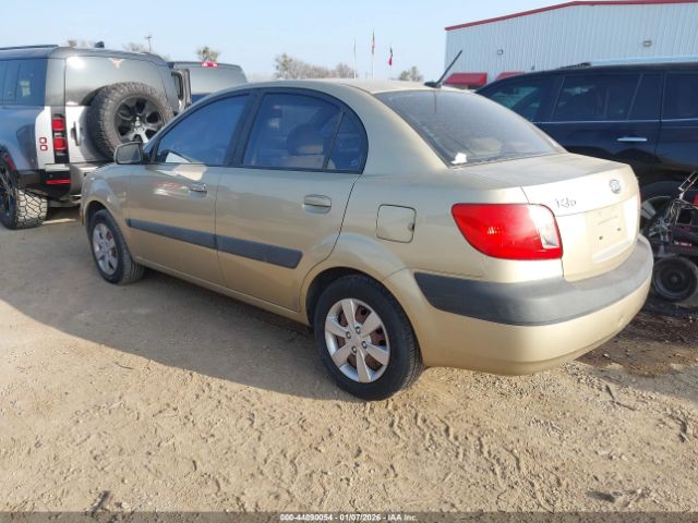 Kia Rio Lx Image 3