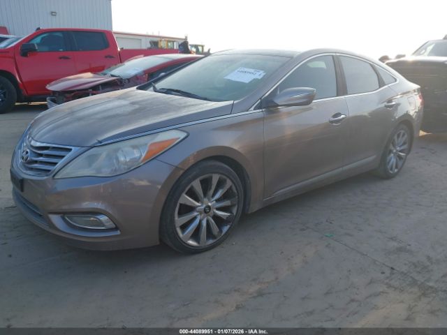 Hyundai Azera Image 2