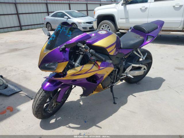 Honda Cbr1000 Rr Image 3