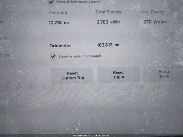 Tesla Model S Image 9