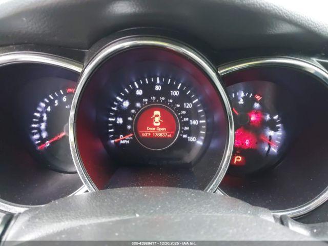 Kia Optima Lx Image 10