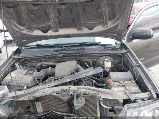 Toyota Tacoma Prerunner Image 13