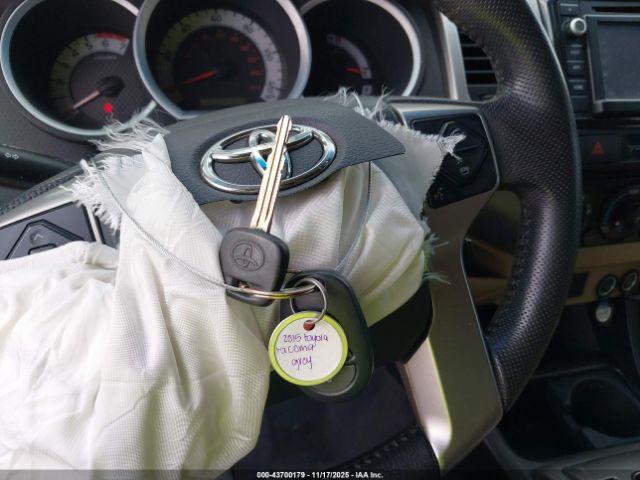 Toyota Tacoma Prerunner Image 16