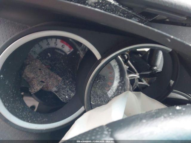 Toyota Tacoma Base V6 Image 10