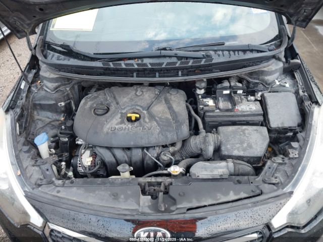 Kia Forte Lx Image 12
