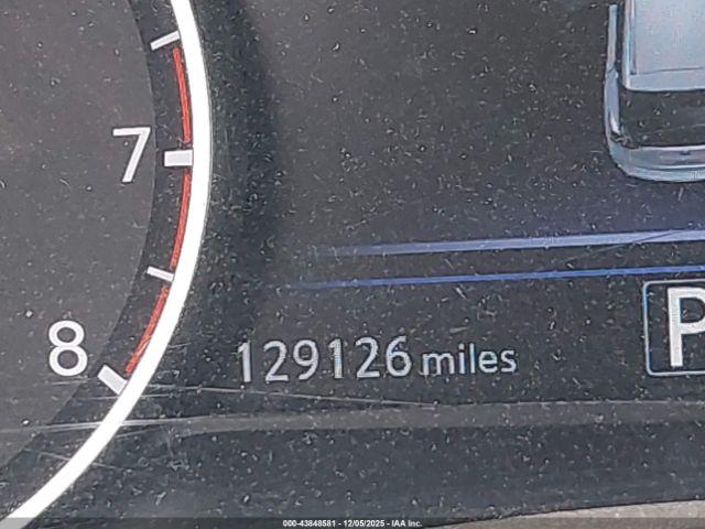 Nissan Murano S Image 13