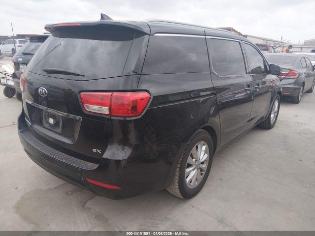 Kia Sedona Ex Image 11