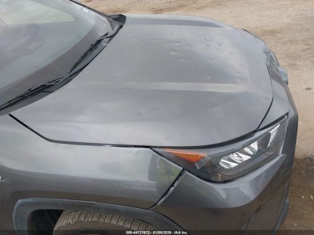 Toyota RAV4 Xle Premium Image 13